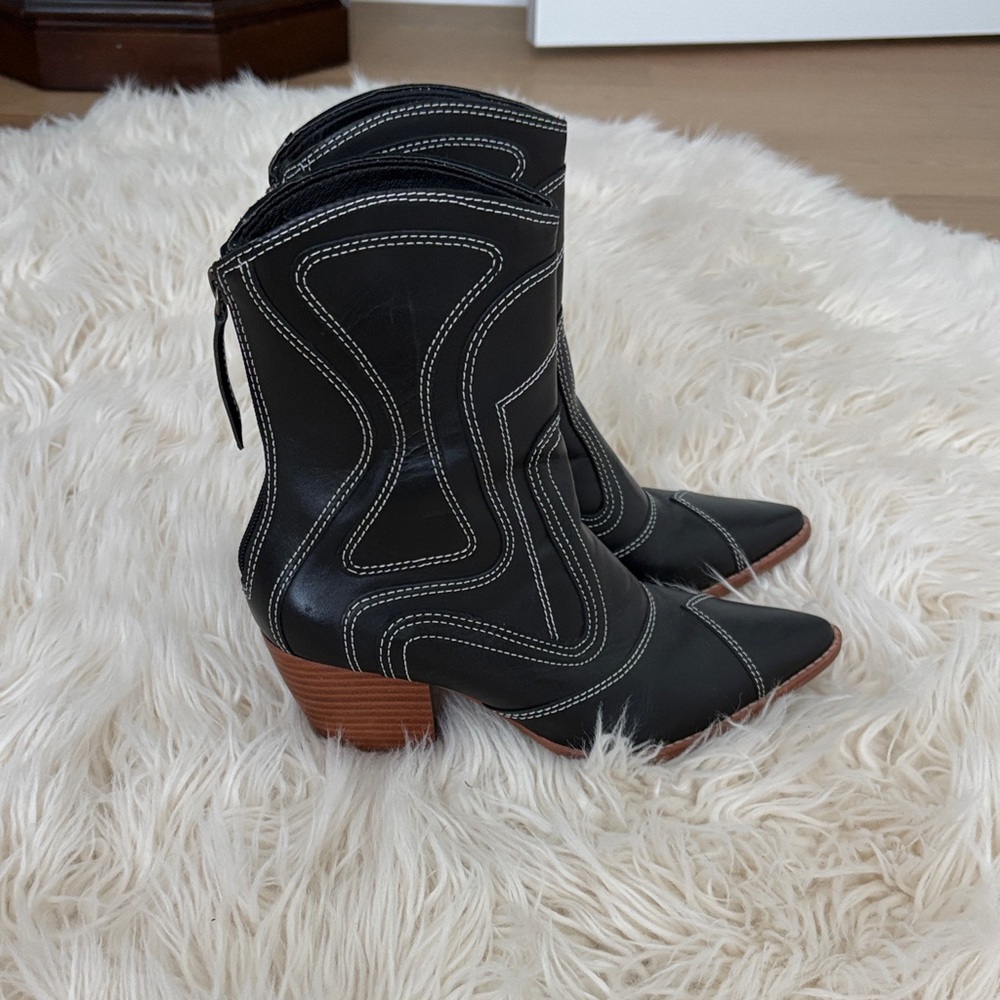 Matisse Aries Black Heeled Western Boots
